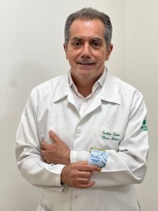 Dr. Euclides Gomes Barbo Cirurgião geral Hospital São Silvestre